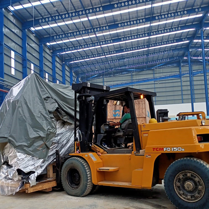 sewa forklift parungkuda sukabumi