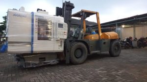 sewa forklift jakarta