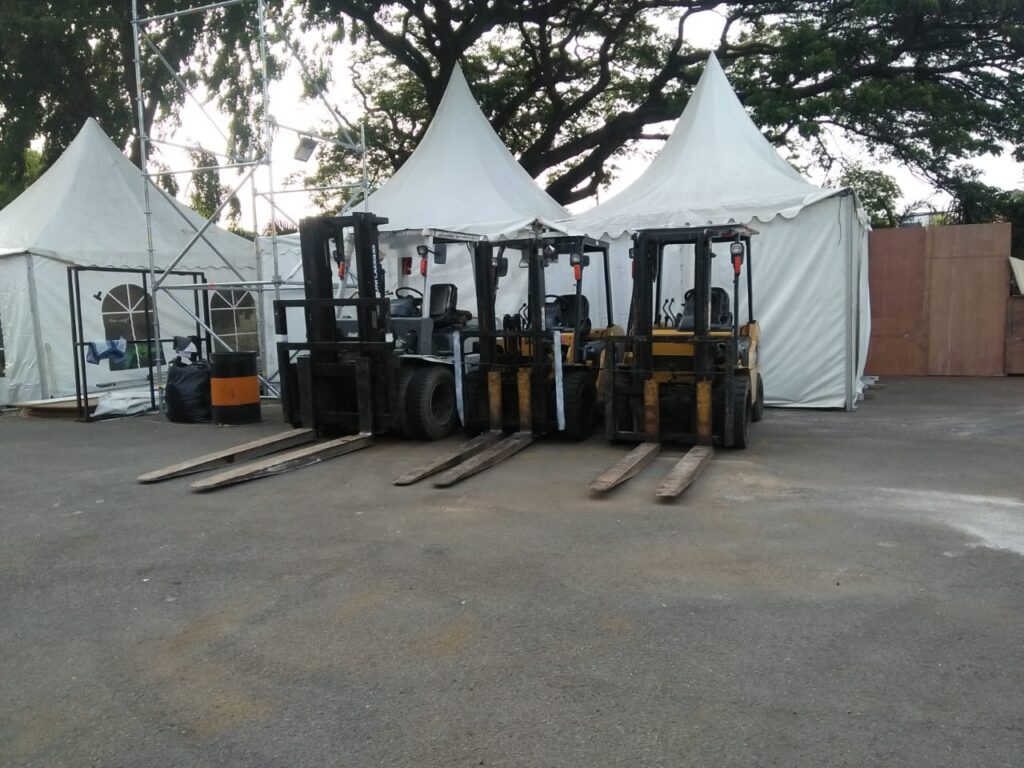 forklift depok terdekat
sewa forklift depok
rental forklift depok
penyewaan forklift depok