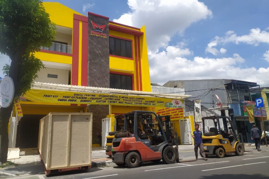 sewa forklift sentul bogor terbaik harga murah