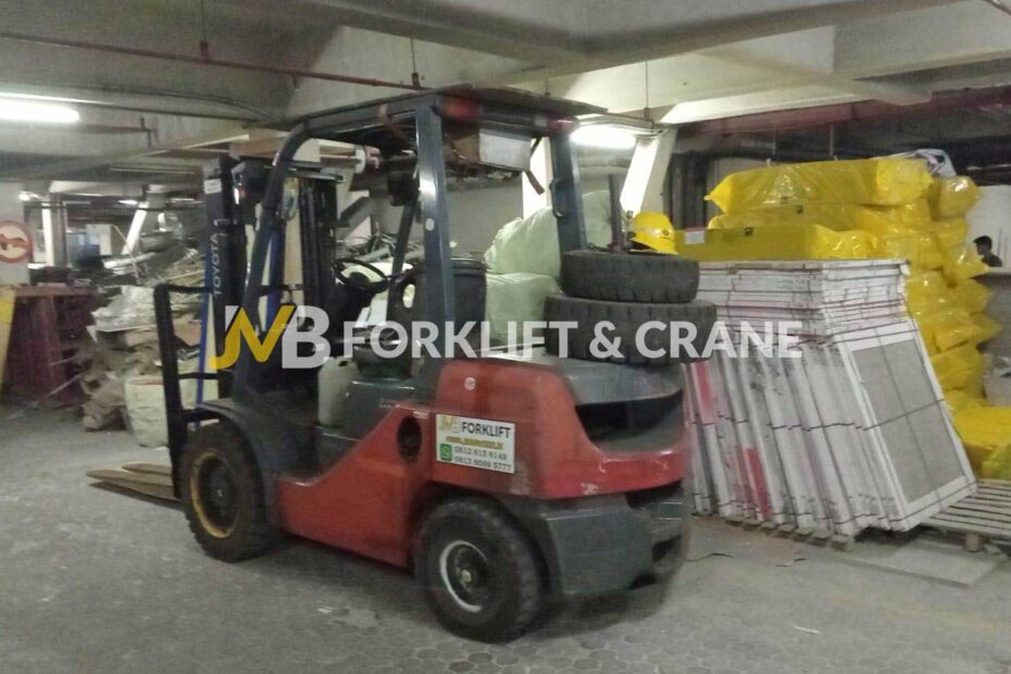 sewa forklift cilodong depok 24 jam